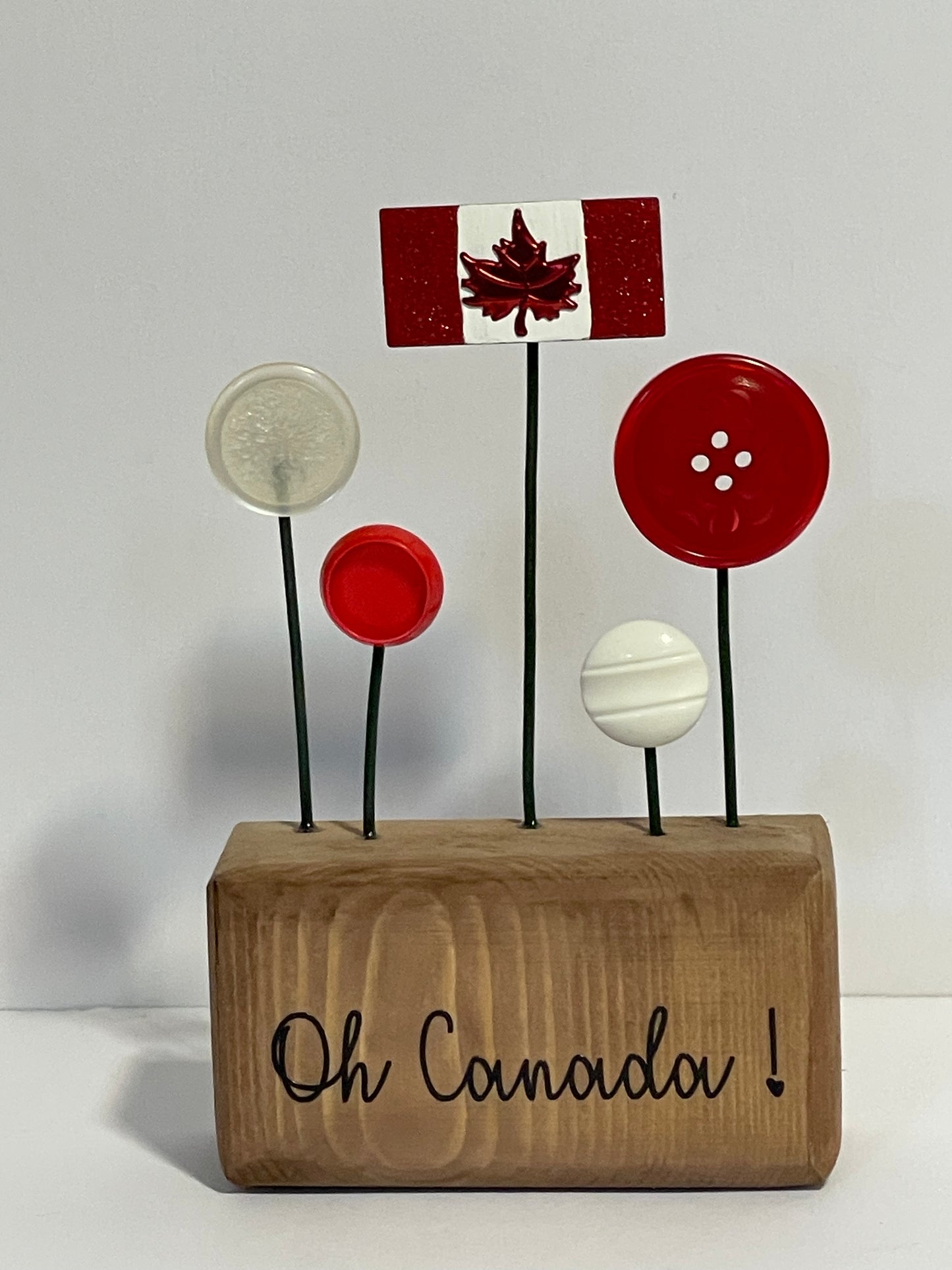 Oh Canada! Collection - Flag - Brown