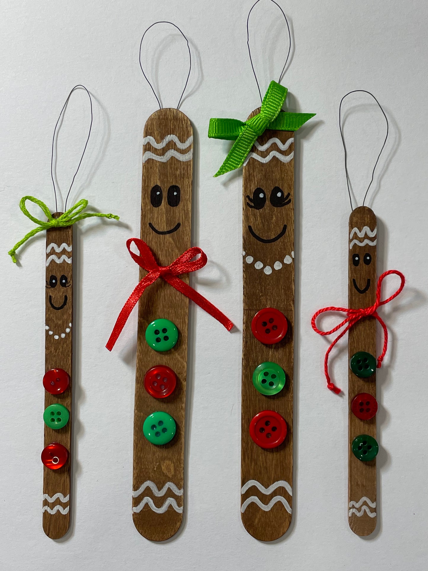 Holiday Delights Tree Ornament - Gingerbread Family - 4 Pack